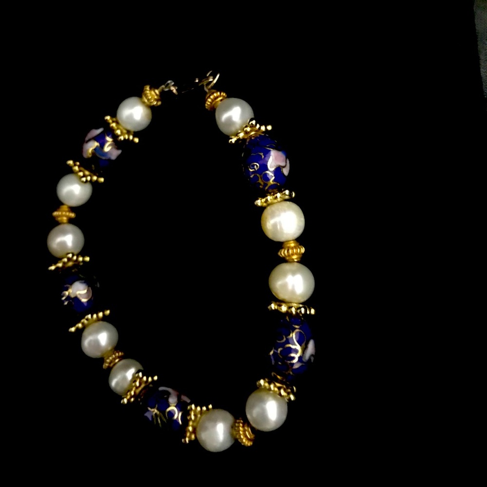 Gold Plated Sterling silver Genuine Pearl Braclet